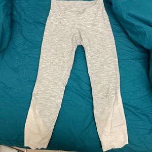 Lululemon Leggings! 7/8 Ice Gray